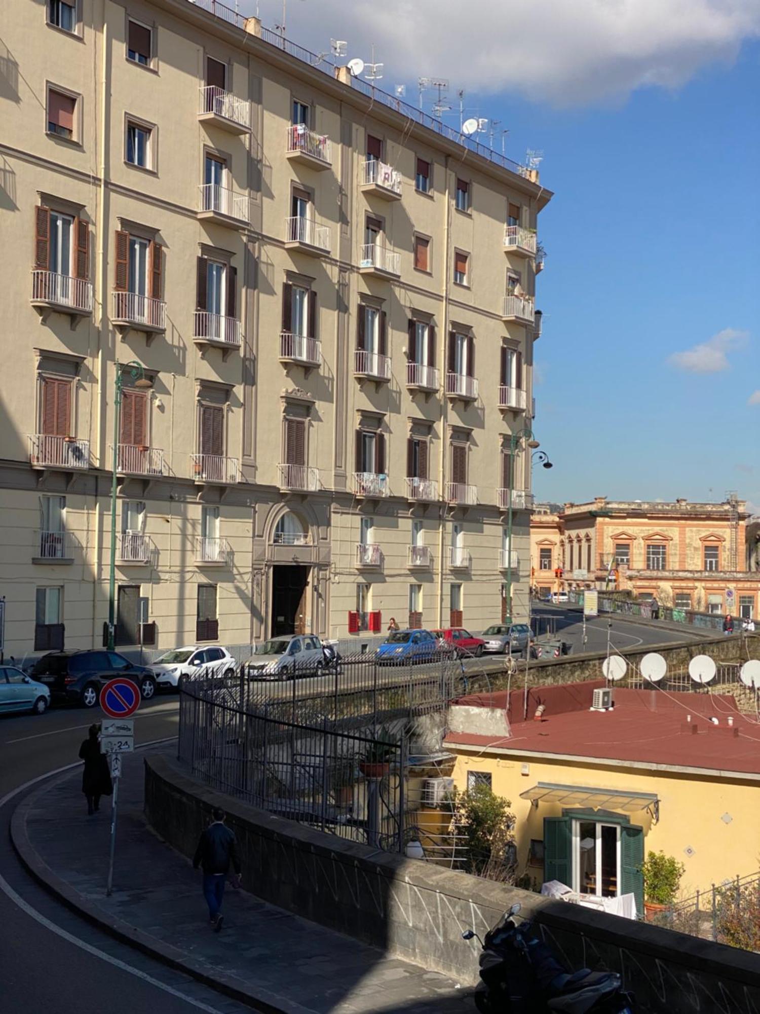 Pippo'S Suite Napoli Bagian luar foto