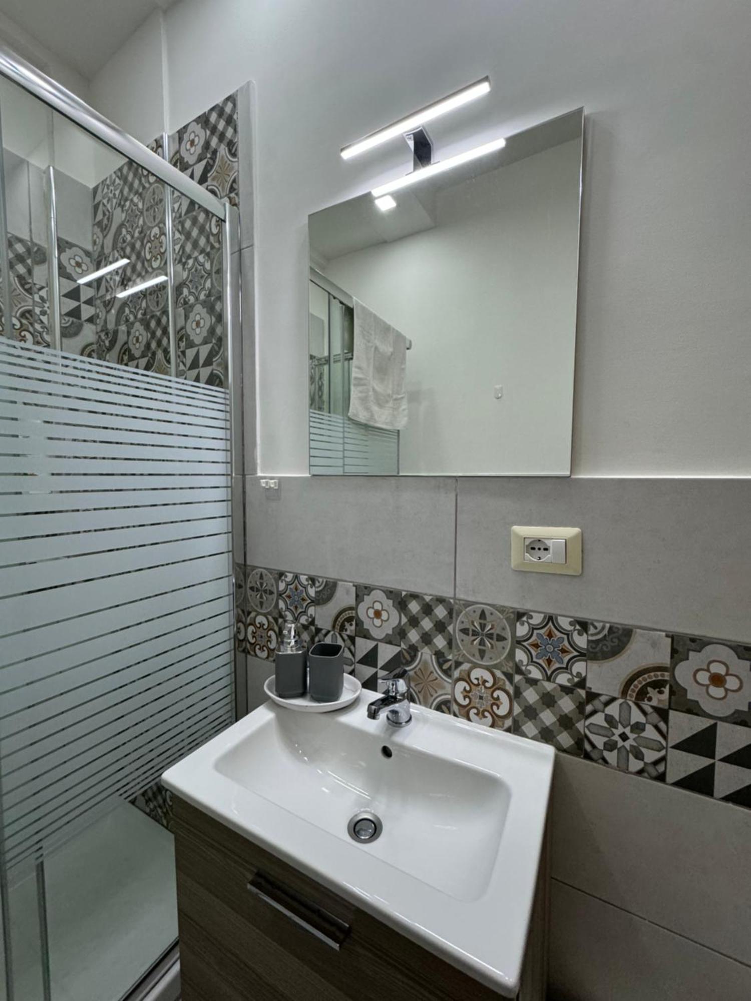 Pippo'S Suite Napoli Bagian luar foto